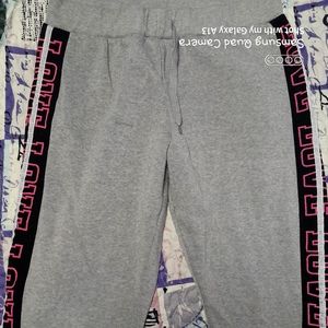 Woman's comfy sweatpants